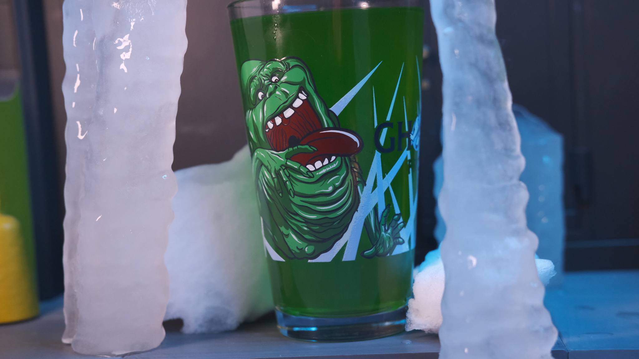 Alamo Drafthouse Ghostbusters Frozen Empire Slimer Pint Glass