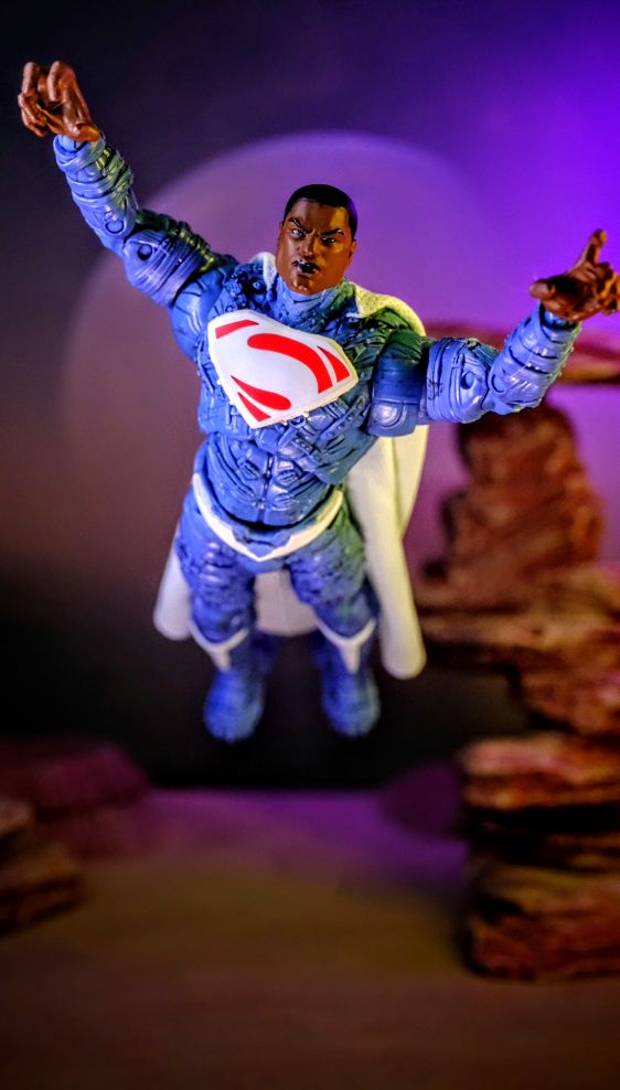 McFarlane Toys Ghosts of Krypton Page Punchers Earth-2 Val-Zod Superman Figure Review