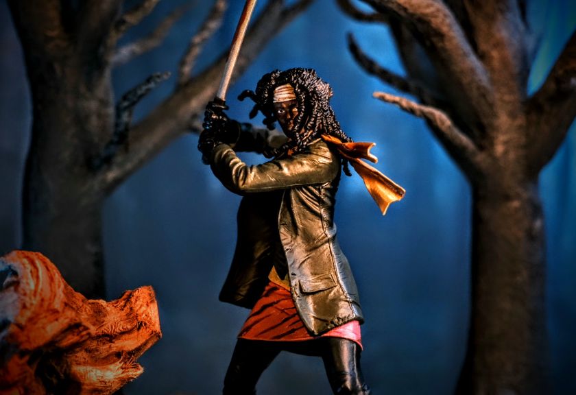 Diamond Select Toys The Walking Dead Michonne Gallery Diorama