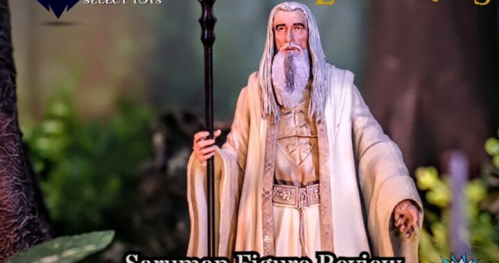 Diamond Select Toys The Lord of the Rings Saruman Deluxe Action Figure