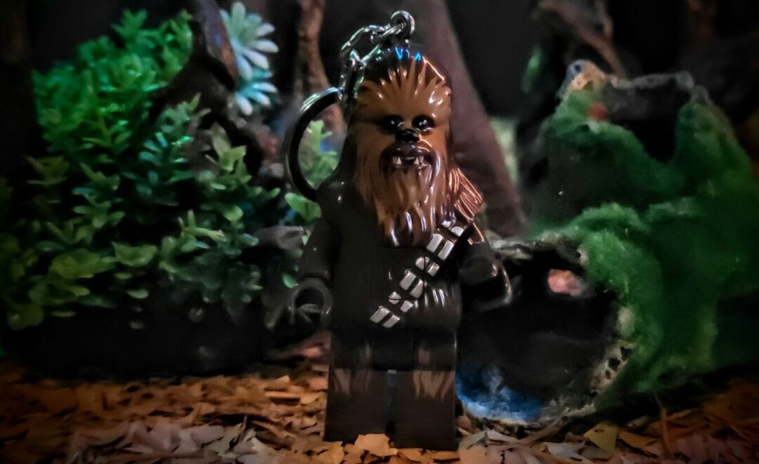 LEGO Star Wars Chewbacca Keychain Light by Santoki LEGO Star Wars Chewbacca Keychain Light toy photo from Santoki