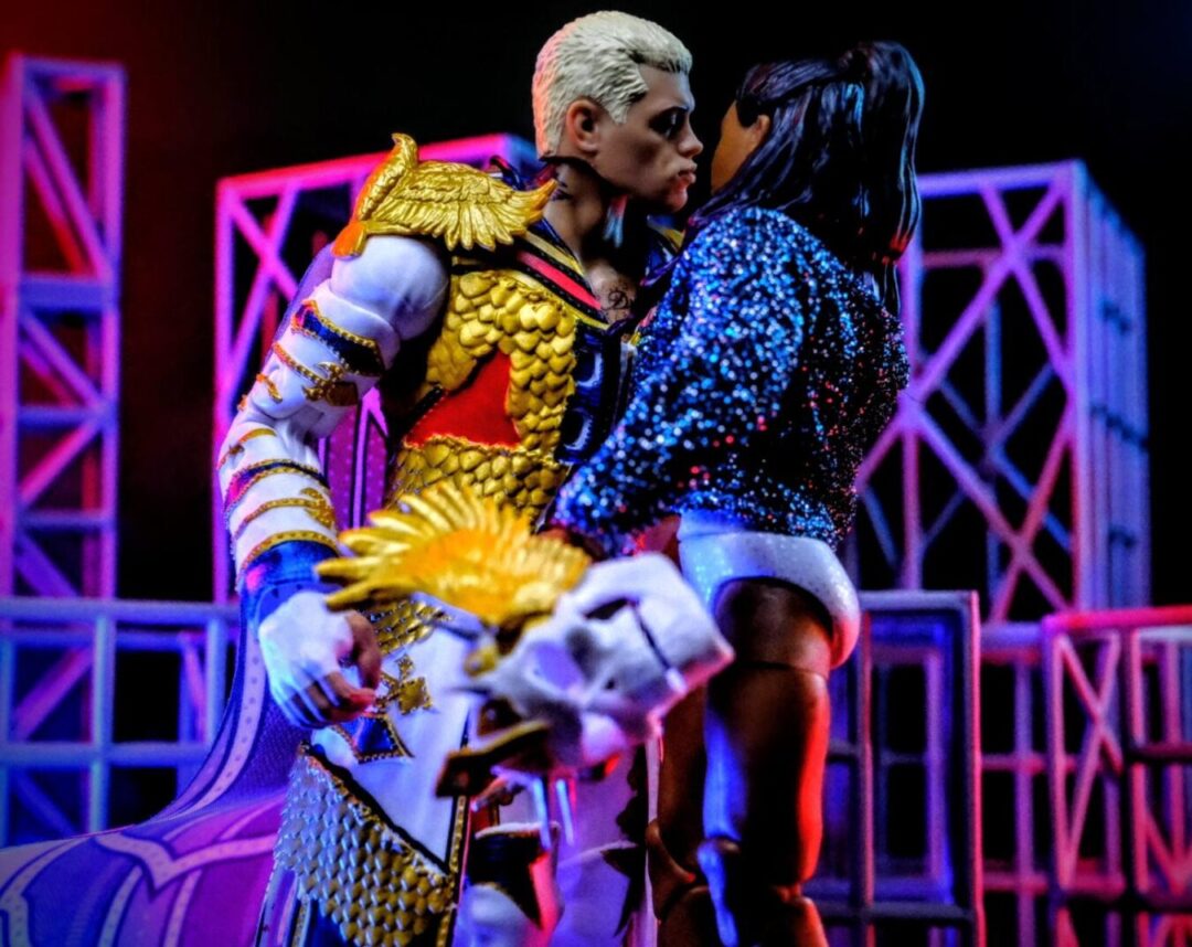 WWE Ultimate Edition Cody Rhodes and Brandi Rhodes 2-Pack Mattel Creations exclusive kissing pose figure photo