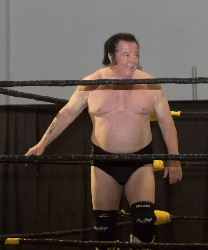 Professional wrestler Bill Dundee standing inside a wrestling ring in 2018